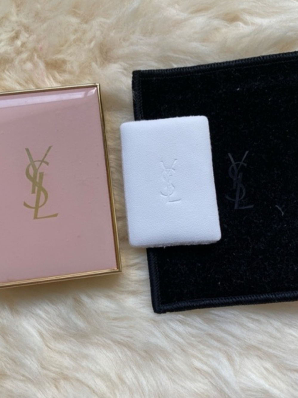 Yves Saint Laurent Blur Perfector